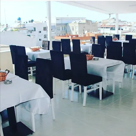 Majesty Zozan Otel Bed & Breakfast *